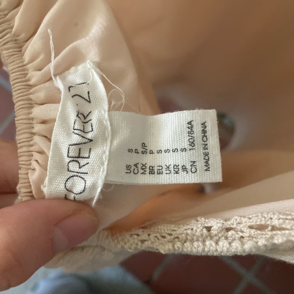 Off-White Dress! (worn once) - Picture 4 of 4